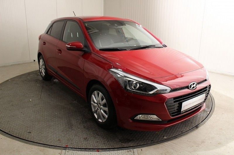 Verkauft Hyundai i20 Active 1,0 T-GDI ., gebraucht 2017, 7.754 km in Linz