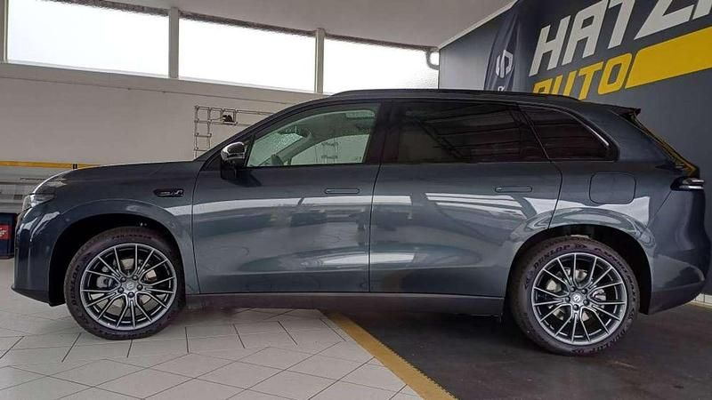 Neu Leapmotor C10 94 PS (69 kW) 2025 Grau SUV