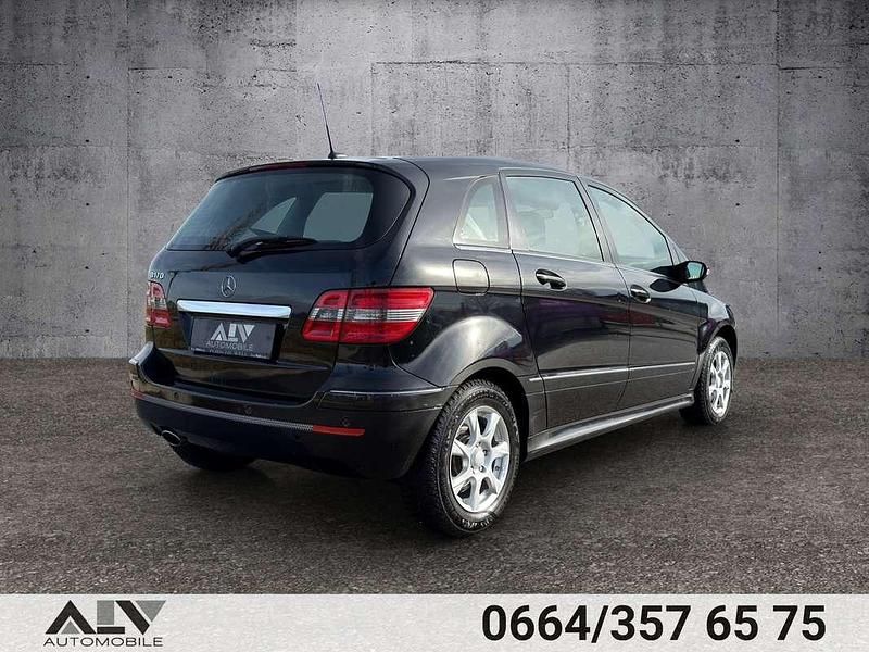 Gebraucht Mercedes B170 116 PS (85 kW) 2008 Schwarz Van / Kleinbus