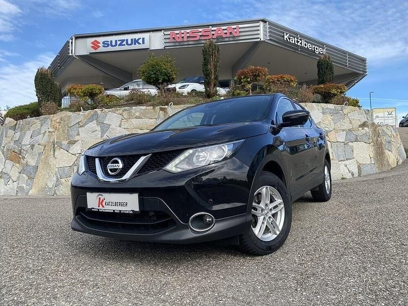Gebraucht 2016 Nissan Qashqai N-Connecta SUV | € 15.490 (Fairer Preis) - Bild 1/3