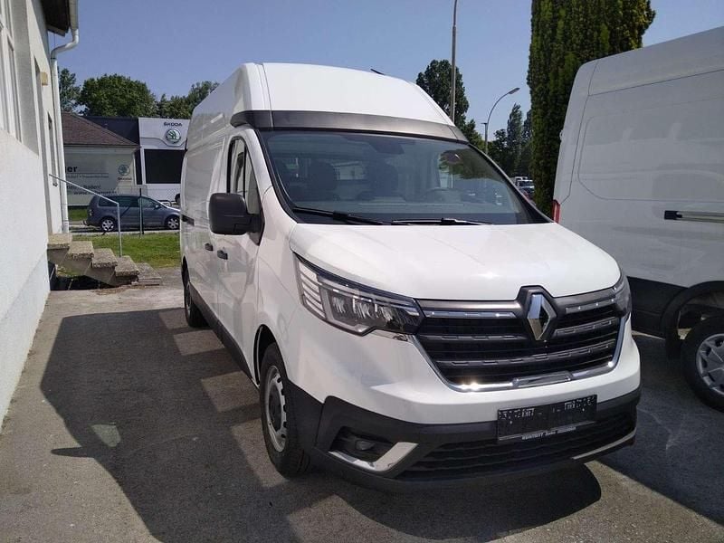 Weiß Gebraucht 2023 Renault Trafic Van | € 33.990 (Fairer Preis) - Bild 1/4