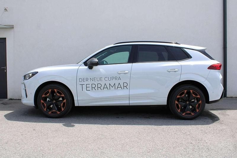 Gebraucht Cupra Terramar 150 PS (110 kW) 2024 Weiß SUV