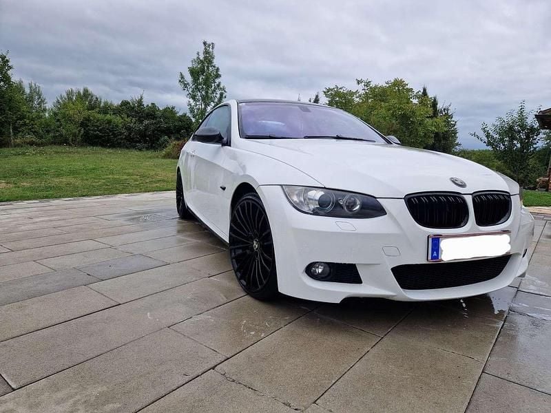 Gebraucht BMW 320 177 PS (130 kW) 2007 Coupé