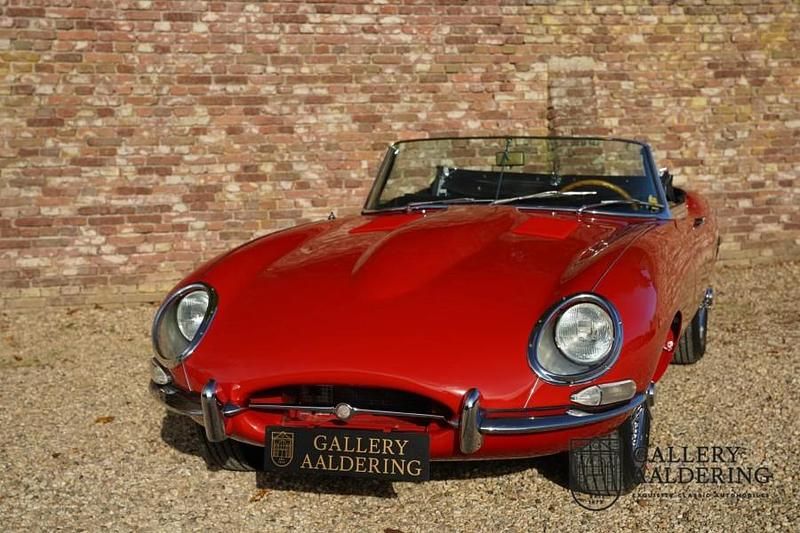 Gebraucht Jaguar E-Type 265 PS (194 kW) 1964 Rot Cabrio