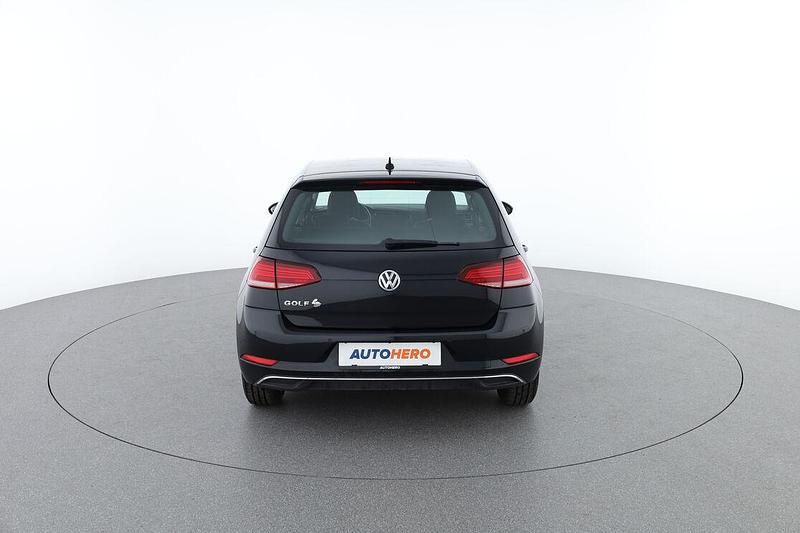 Gebraucht VW Golf VII Comfortline 86 PS (63 kW) 2019 Schwarz Limousine