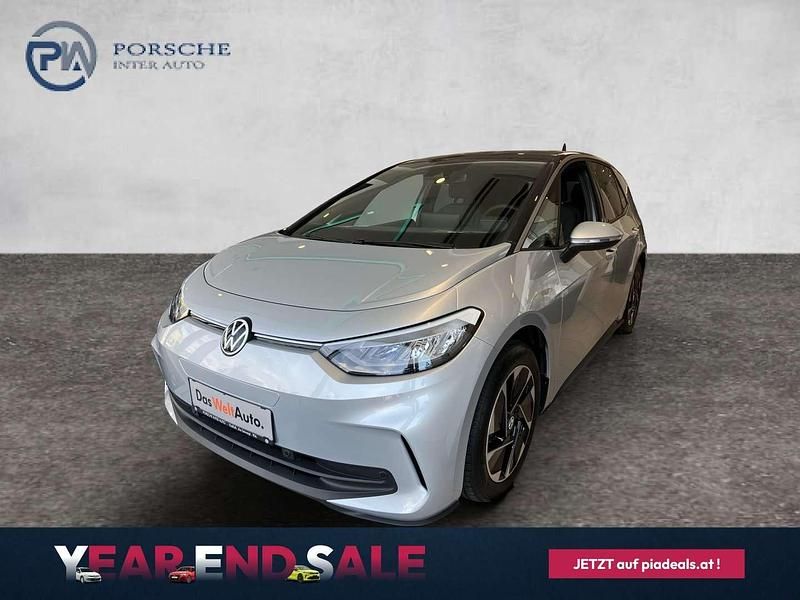 Silber normal Gebraucht 2025 VW ID.3 Pure Kleinwagen | € 36.990 - Bild 1/4