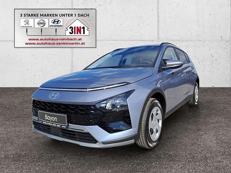 Grau Gebraucht 2024 Hyundai Bayon GO! SUV | € 20.970 (Superpreis) - Bild 1/4