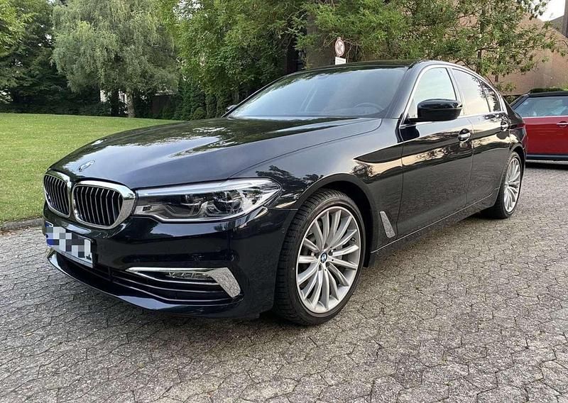 Gebraucht 2017 BMW 530 Luxury Line Limousine | € 26.499 (Superpreis) - Bild 1/4