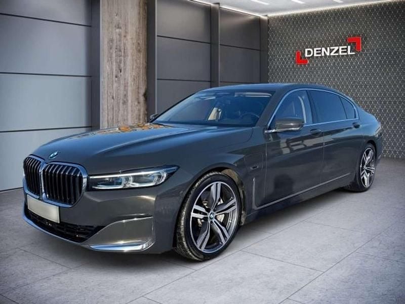 Gebraucht BMW 745 Sport Line 286 PS (210 kW) 2021 Grau Limousine