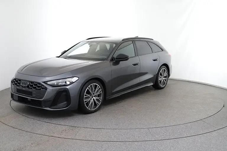 Mittelgrau metallicperleffekt Gebraucht 2024 Audi A5 Ambiente Kombi | € 59.950 - Bild 1/4