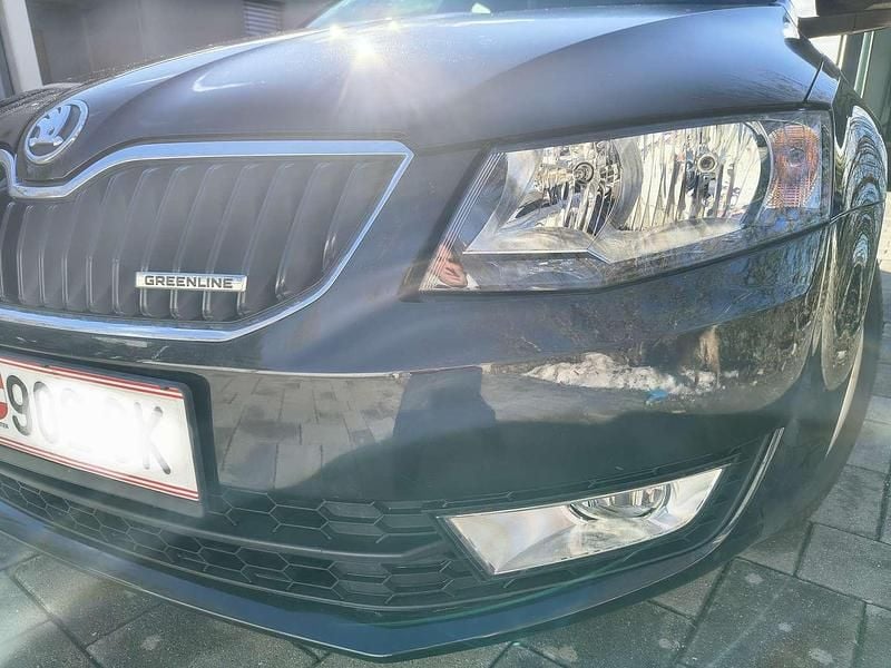 Gebraucht Skoda Octavia GreenLine 110 PS (80 kW) 2014 Schwarz Kleinwagen