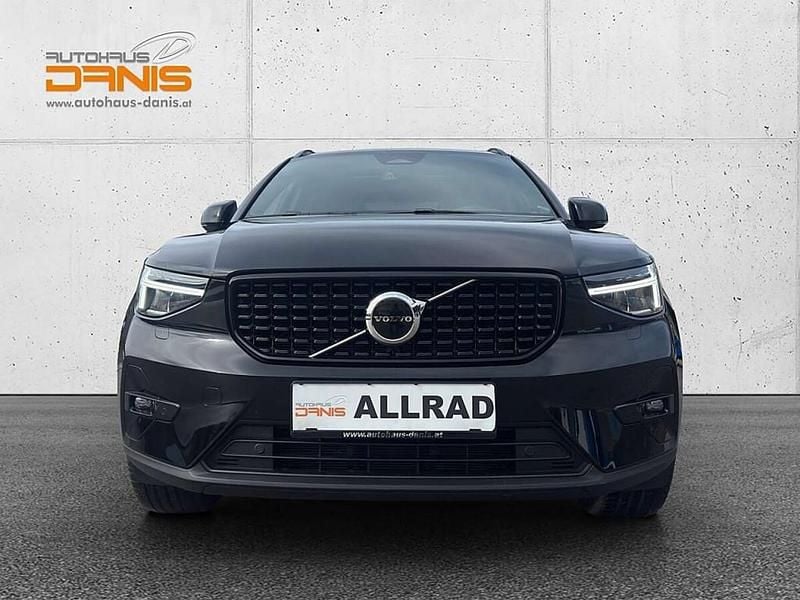 Gebraucht Volvo XC40 248 PS (182 kW) 2022 Schwarz SUV