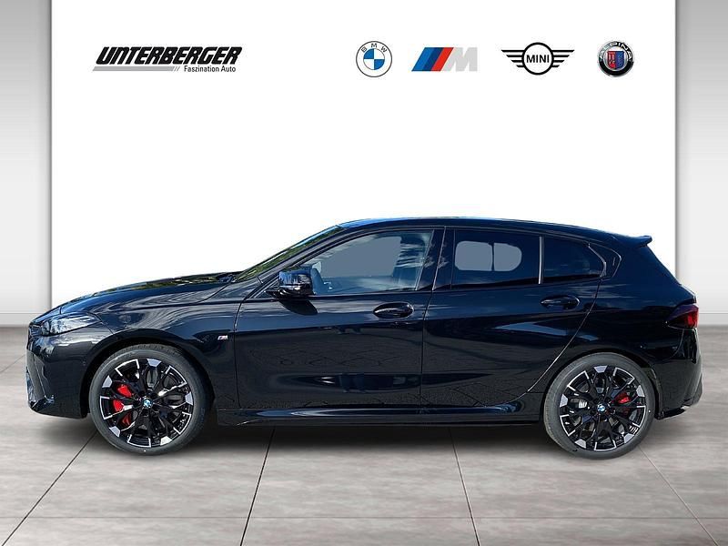 Neu BMW M135 300 PS (220 kW) 2025 Schwarz Kleinwagen