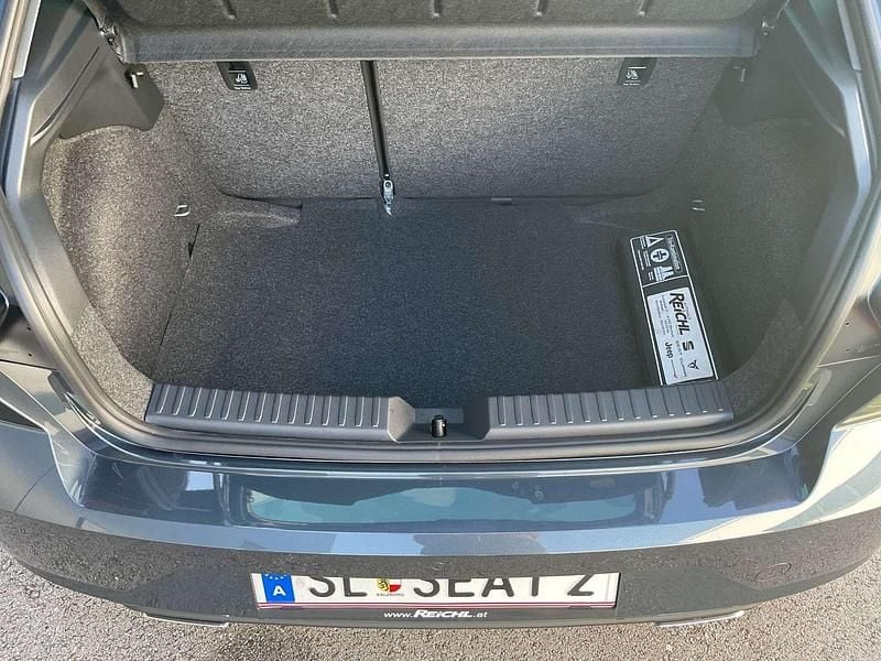 Gebraucht Seat Ibiza FR 95 PS (69 kW) 2025 Dunkelgrau  metallicperleffekt Limousine