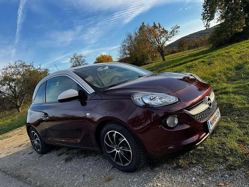 Rot Gebraucht 2016 Opel Adam Kleinwagen | € 6.690 (Fairer Preis) - Bild 1/4