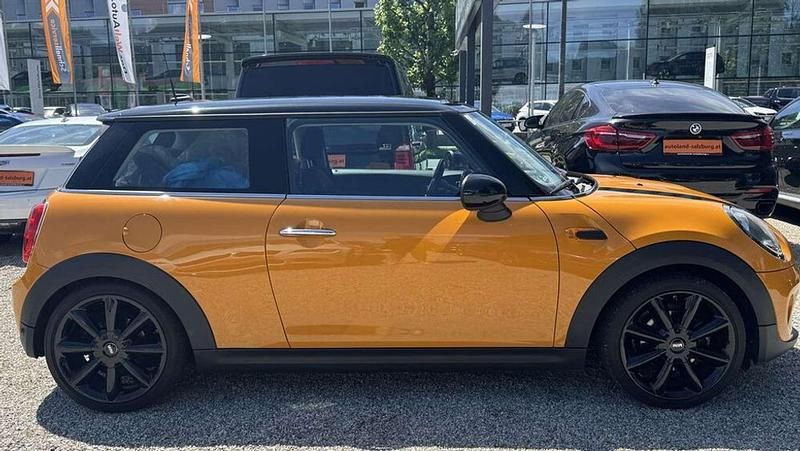 Gebraucht Mini Cooper Pepper 116 PS (85 kW) 2014 Orange Kleinwagen