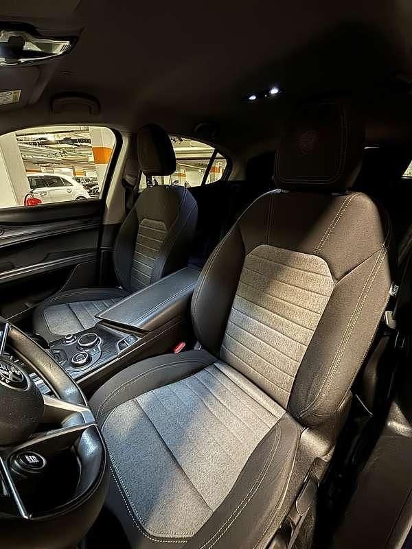 Gebraucht Alfa Romeo Stelvio 150 PS (110 kW) 2018 SUV