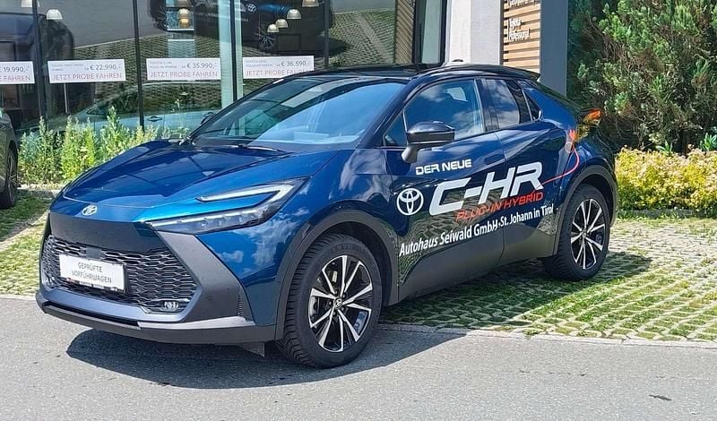 Gebraucht Toyota C-HR Active 152 PS (111 kW) 2025 Blau SUV