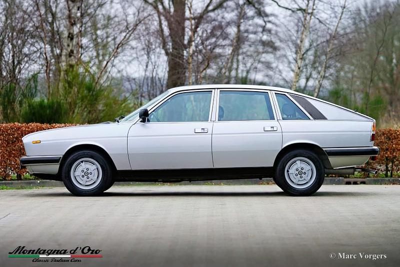 Gebraucht Lancia Gamma 116 PS (85 kW) 1981 Silber Coupé