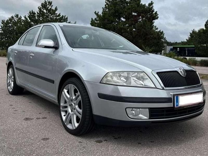 Gebraucht Skoda Octavia 140 PS (102 kW) 2008 Grau Limousine