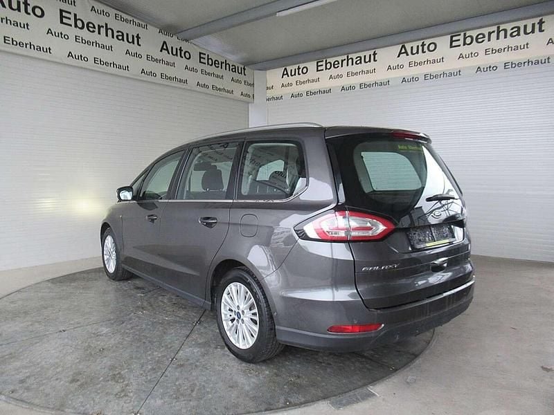 Gebraucht Ford Galaxy Titanium 150 PS (110 kW) 2016 Grau Van / Kleinbus