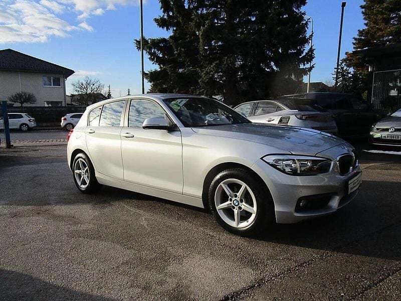Gebraucht BMW 116 Advantage 116 PS (85 kW) 2018 Silber Kleinwagen