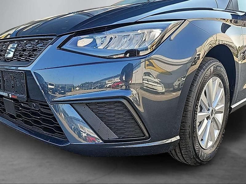 Gebraucht Seat Ibiza Style 95 PS (69 kW) 2025 Dunkelgrau  metallicperleffekt Limousine