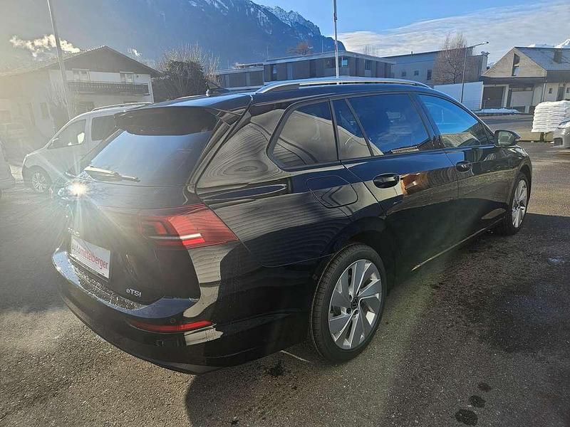 Neu VW Golf VIII Business 150 PS (110 kW) 2025 Schwarz Kombi