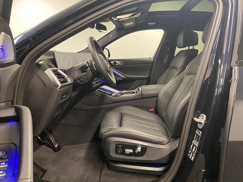 Gebraucht BMW X6 M Sport 352 PS (258 kW) 2025 Schwarz SUV