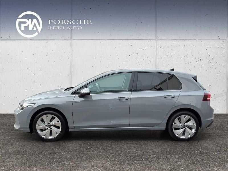 Neu VW Golf VIII 115 PS (84 kW) 2026 Mittelgrau  normal