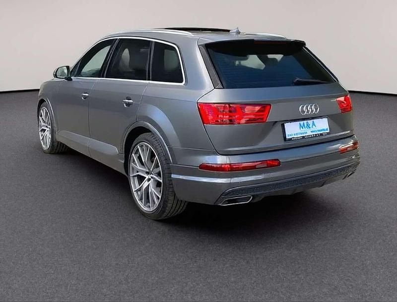 Gebraucht Audi Q7 S-Line 286 PS (210 kW) 2019 Grau SUV