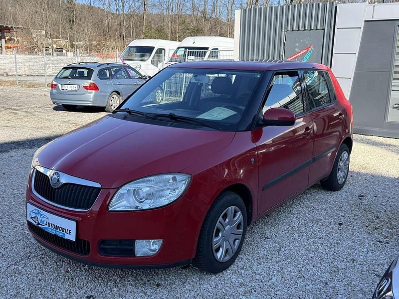 Gebraucht Skoda Fabia Ambiente 69 PS (50 kW) 2007 Rot Kleinwagen
