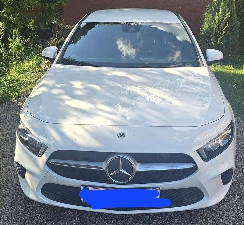 Gebraucht 2019 Mercedes A180 Style Limousine | € 18.000 (Guter Preis) - Bild 1/3