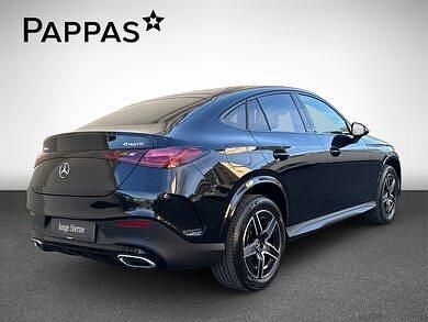 Gebraucht Mercedes GLC300e 333 PS (244 kW) 2025 Schwarz Coupé