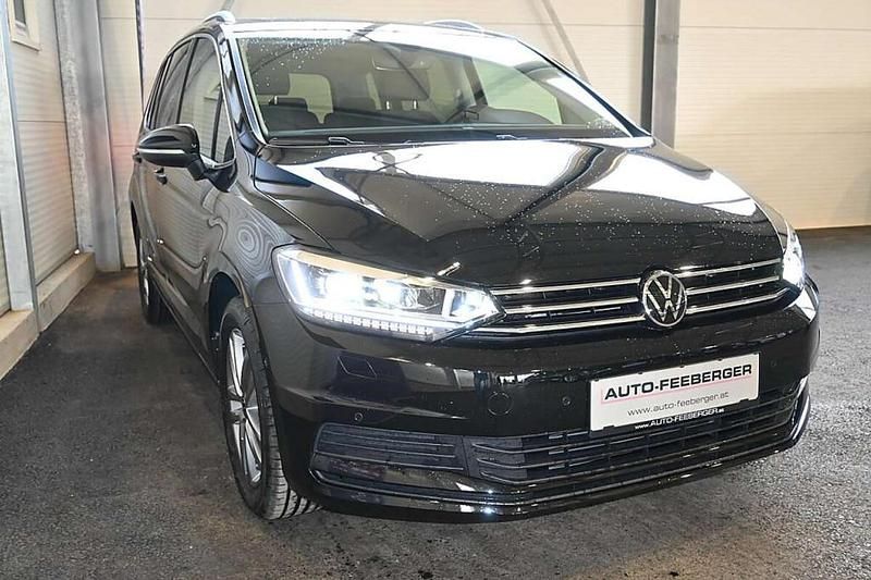 Neu VW Touran 150 PS (110 kW) 2026 Van / Kleinbus