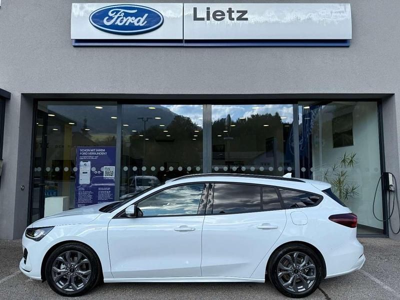 Weiß Neu 2025 Ford Focus ST-Line Kombi | € 28.950 (Teuer) - Bild 1/4