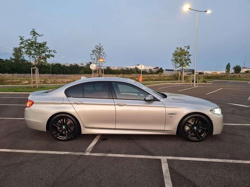 Gebraucht BMW M550 M Sport 381 PS (280 kW) 2015 Silber Limousine