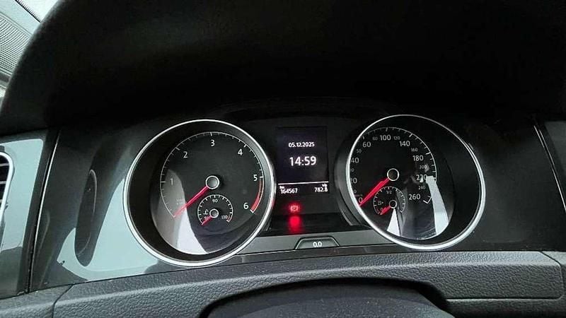 Gebraucht VW Golf VII Trendline 116 PS (85 kW) 2019 Blau Kombi