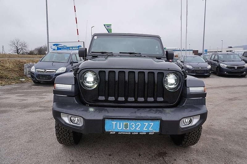 Gebraucht Jeep Wrangler Unlimited Sahara 272 PS (200 kW) 2019 Schwarz SUV