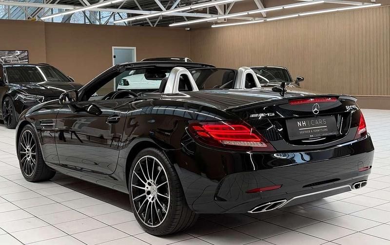 Gebraucht Mercedes SLC43 AMG AMG 367 PS (269 kW) 2017 Schwarz Coupé