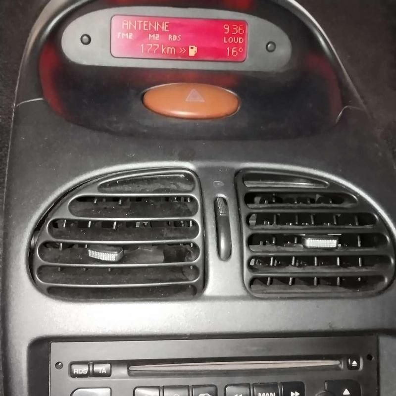 Gebraucht Peugeot 206 CC 109 PS (80 kW) 2002 Cabrio