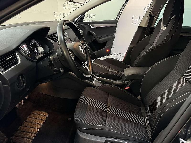 Gebraucht Skoda Octavia Style 150 PS (110 kW) 2017 Grau Kombi