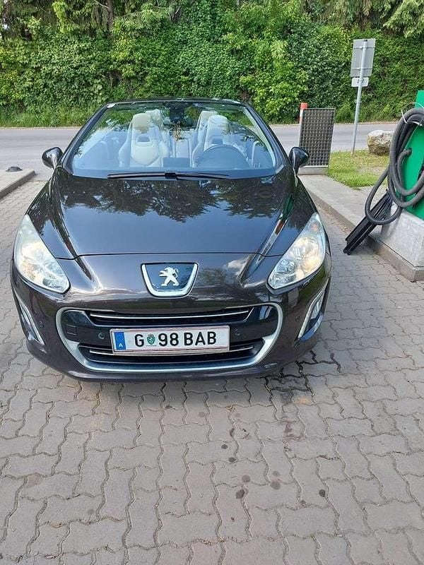 Gebraucht Peugeot 308 CC 156 PS (114 kW) 2011 Braun Cabrio