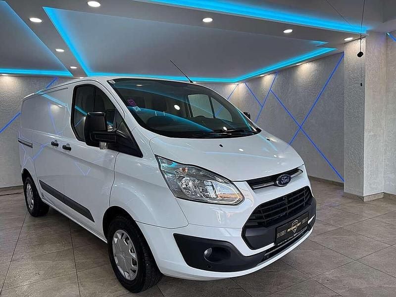 Gebraucht Ford Transit Custom Trend 131 PS (96 kW) 2017 Weiß Van