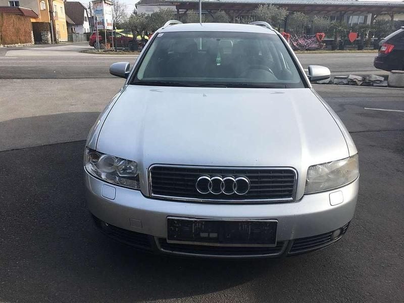 Gebraucht Audi A4 101 PS (74 kW) 2003 Grau Kombi