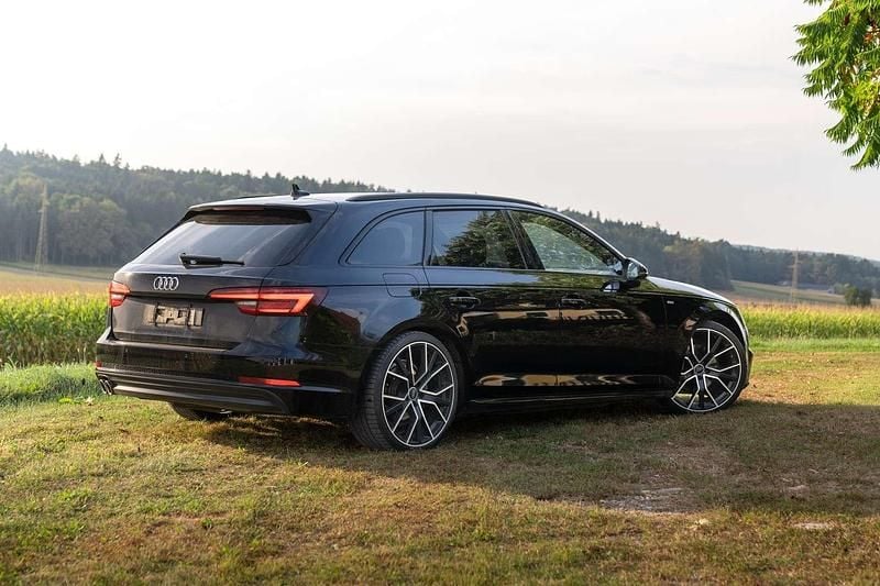 Gebraucht Audi A4 Sport 218 PS (160 kW) 2017 Kombi
