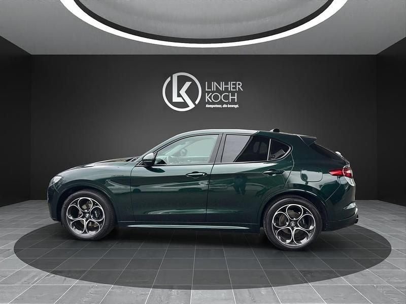 Gebraucht Alfa Romeo Stelvio Sprint 190 PS (139 kW) 2020 Mittelgrün metallic SUV