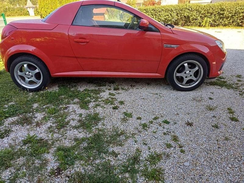 Gebraucht 2005 Opel Tigra Sport Cabrio | € 1.200 - Bild 1/4