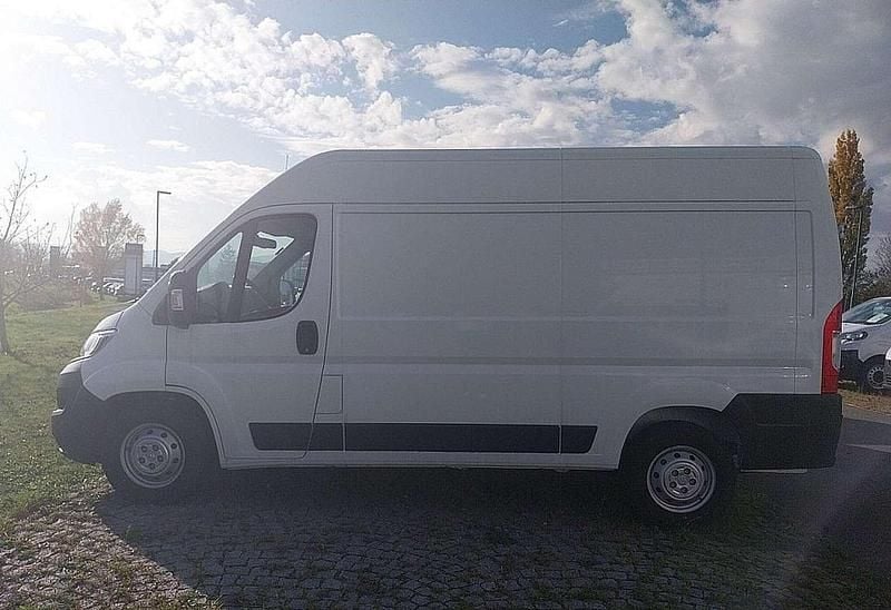 Gebraucht Citroën Jumper 96 kW (131 PS) 2022 Weiß Van / Kleinbus