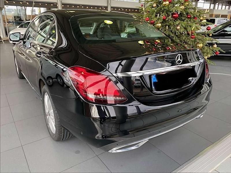 Gebraucht Mercedes C220 194 PS (142 kW) 2019 Schwarz Limousine